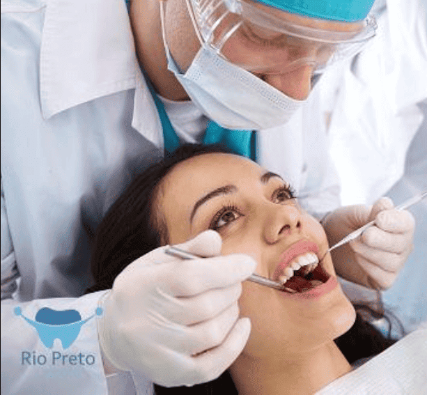 Sorriso radiante e natural